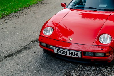 Lot 21 - 1986 Porsche 928 S2
