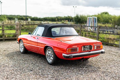 Lot 70 - 1973 Alfa Romeo Spider 2000 Veloce