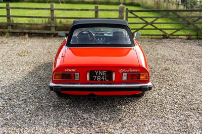 Lot 70 - 1973 Alfa Romeo Spider 2000 Veloce
