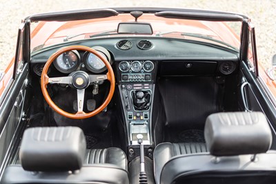 Lot 70 - 1973 Alfa Romeo Spider 2000 Veloce