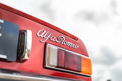 Lot 70 - 1973 Alfa Romeo Spider 2000 Veloce
