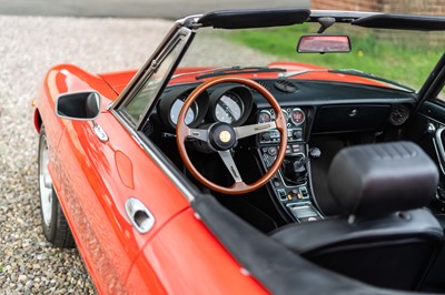 Lot 70 - 1973 Alfa Romeo Spider 2000 Veloce