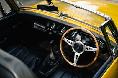 Lot 75 - 1977 MG Midget