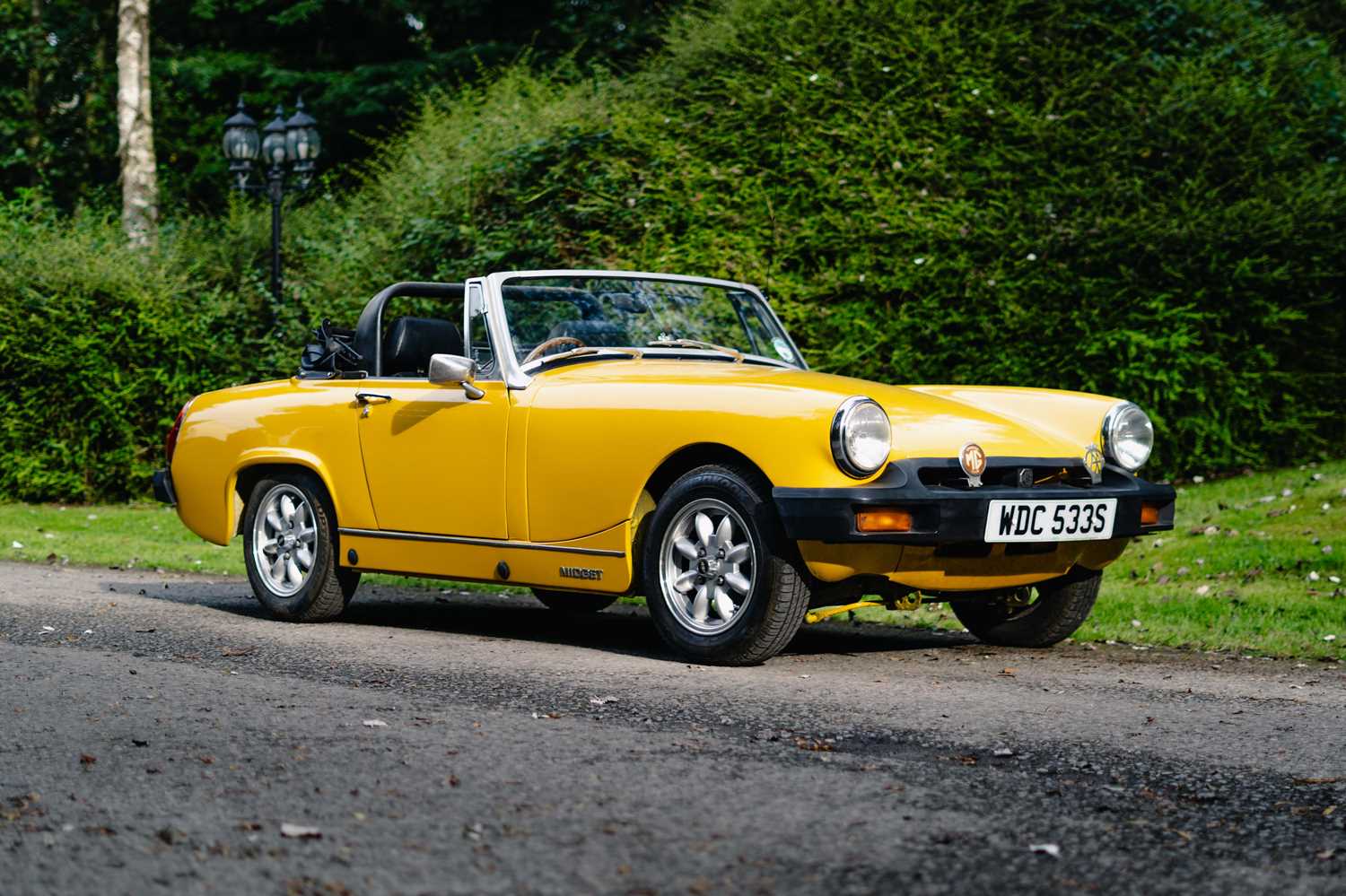 Lot 75 - 1977 MG Midget