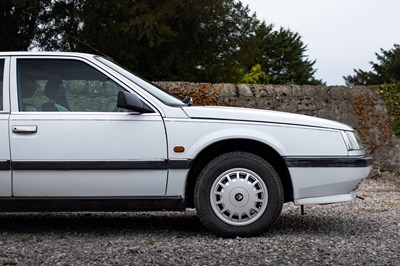 Lot 7 - 1991 Renault 25 TXE