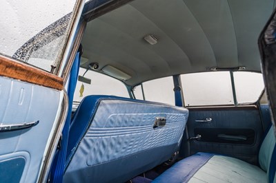 Lot 77 - 1962 Vauxhall Cresta PA Saloon