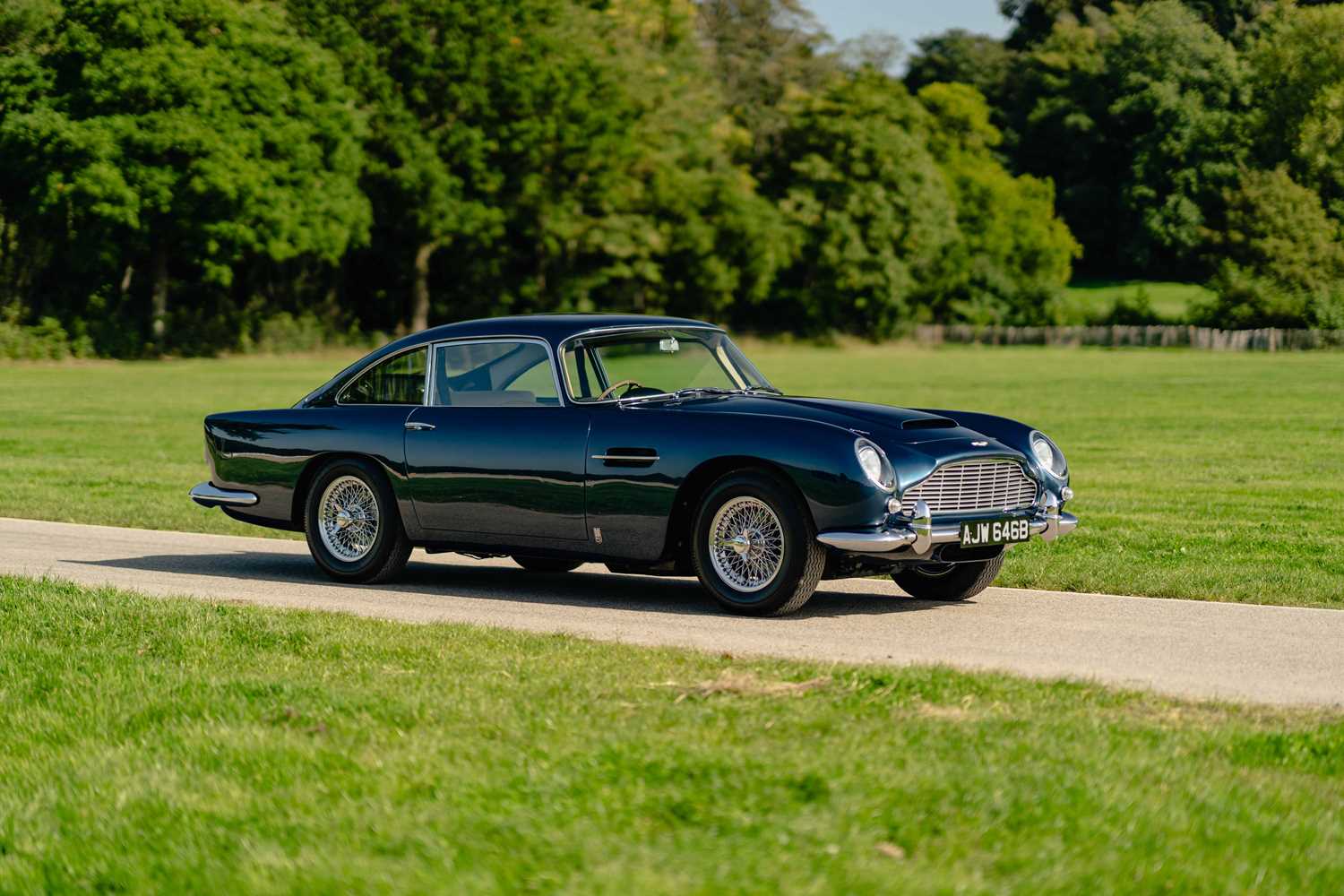 Lot 60 - 1964 Aston Martin DB5