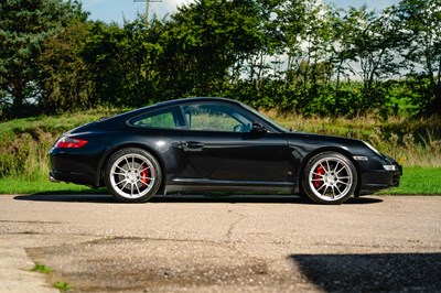 Lot 24 - 2007 Porsche 911 Carrera 4S