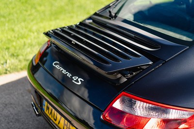 Lot 24 - 2007 Porsche 911 Carrera 4S