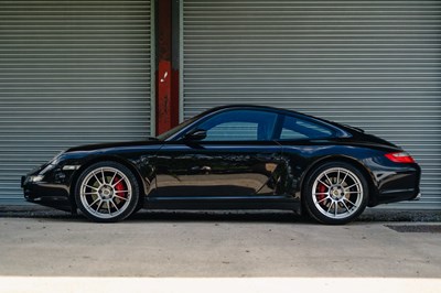 Lot 24 - 2007 Porsche 911 Carrera 4S