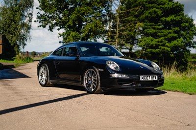 Lot 24 - 2007 Porsche 911 Carrera 4S