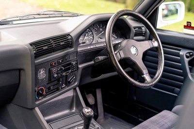 Lot 15 - 1989 BMW 325i M Sport Convertible