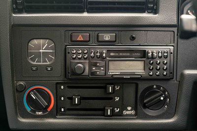 Lot 15 - 1989 BMW 325i M Sport Convertible