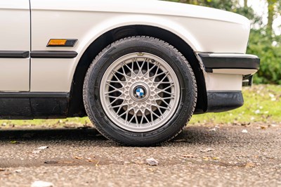 Lot 15 - 1989 BMW 325i M Sport Convertible