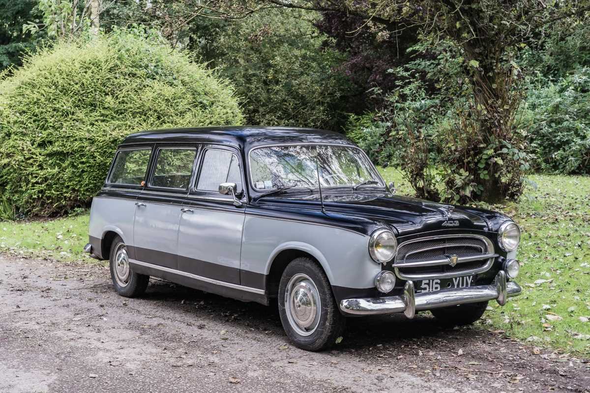 Lot 82 - 1956 Peugeot 403 familiale
