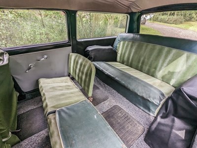 Lot 82 - 1956 Peugeot 403 familiale