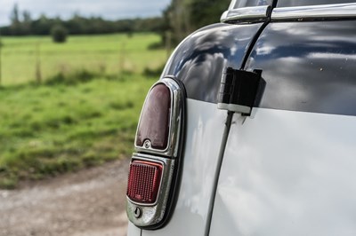 Lot 82 - 1956 Peugeot 403 familiale