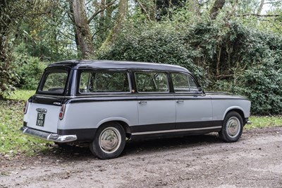 Lot 82 - 1956 Peugeot 403 familiale