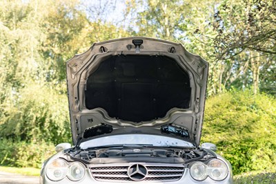 Lot 19 - 2002 Mercedes-Benz SL500