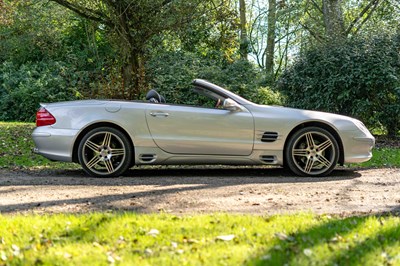 Lot 19 - 2002 Mercedes-Benz SL500
