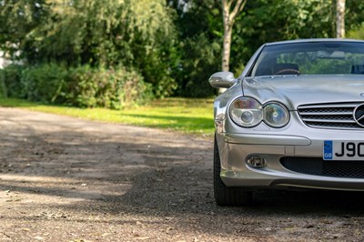 Lot 19 - 2002 Mercedes-Benz SL500