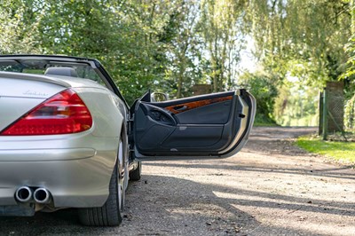 Lot 19 - 2002 Mercedes-Benz SL500