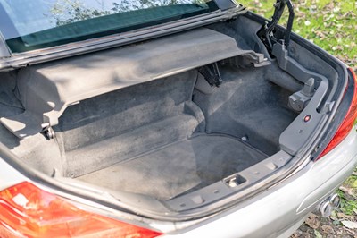 Lot 19 - 2002 Mercedes-Benz SL500