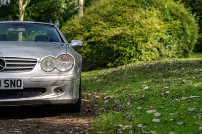 Lot 19 - 2002 Mercedes-Benz SL500