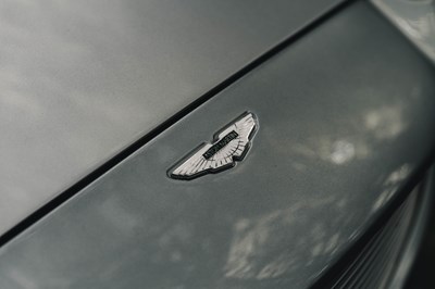 Lot 33 - 2005 Aston Martin Vanquish