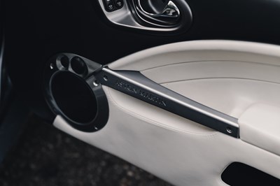 Lot 33 - 2005 Aston Martin Vanquish