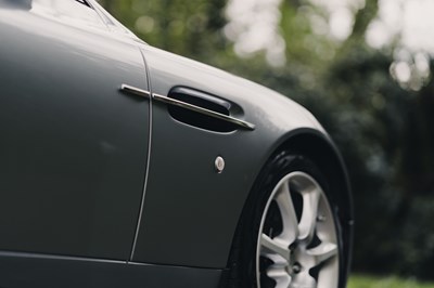Lot 33 - 2005 Aston Martin Vanquish