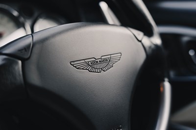 Lot 33 - 2005 Aston Martin Vanquish