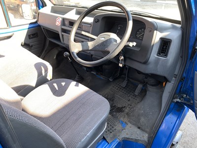Lot 52 - 1987 Ford Transit 190 Flatbed