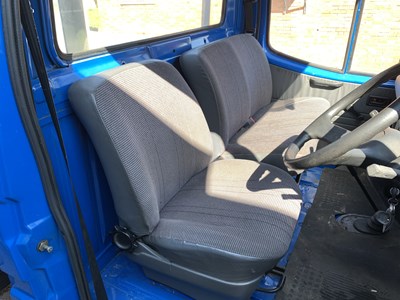 Lot 52 - 1987 Ford Transit 190 Flatbed