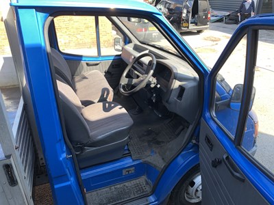 Lot 52 - 1987 Ford Transit 190 Flatbed