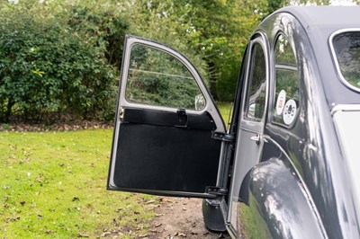 Lot 81 - 1988 Citroen 2CV Charleston