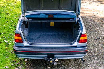Lot 39 - 1991 Volvo 940 GLE