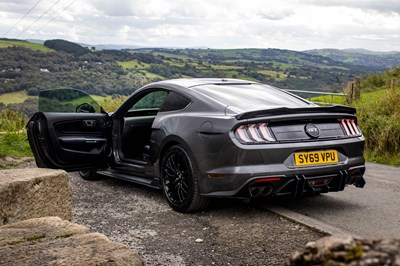 Lot 88 - 2019 Ford Mustang GT Coupe