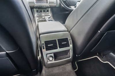 Lot 15 - 2011 Jaguar XFR Saloon