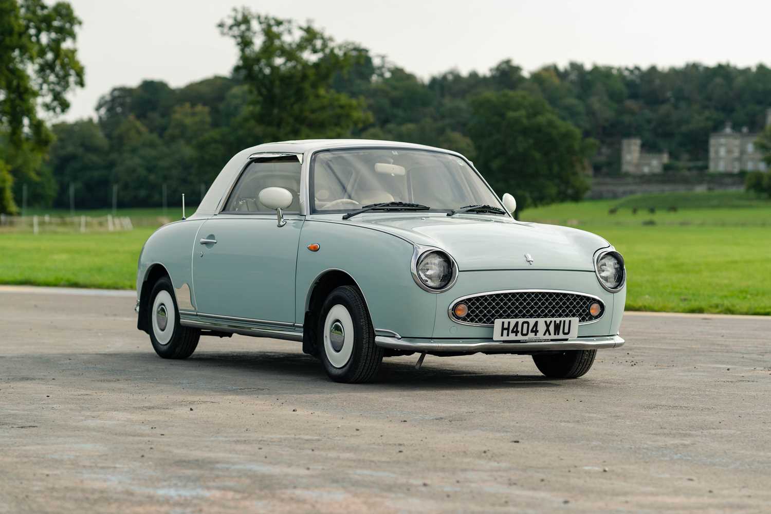 Lot 1 - 1991 Nissan Figaro
