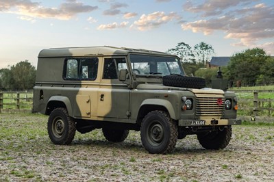 Lot 72 - 1994 Land Rover Defender 110