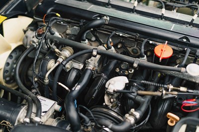 Lot 17 - 1990 Jaguar XJ40