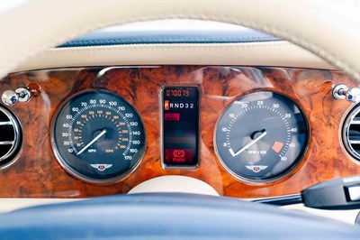 Lot 34 - 2002 Bentley Continental R Mulliner