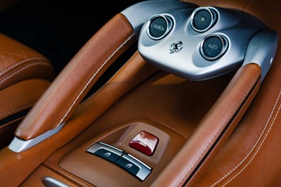 Lot 32 - 2012 Ferrari FF 6.3 V12
