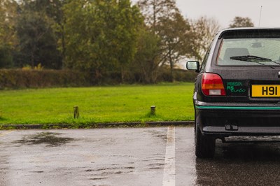 Lot 29 - 1991 Ford Fiesta RS Turbo