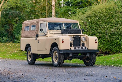 Lot 46 - 1968 Land Rover 109 Series IIA