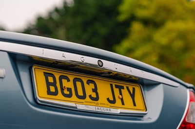 Lot 16 - 2003 Jaguar XJ8 4.2 V8 SE