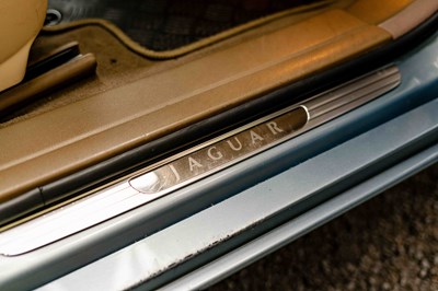 Lot 16 - 2003 Jaguar XJ8 4.2 V8 SE