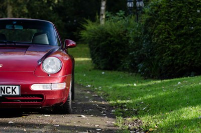 Lot 12 - 1996 Porsche 911 Carrera 4