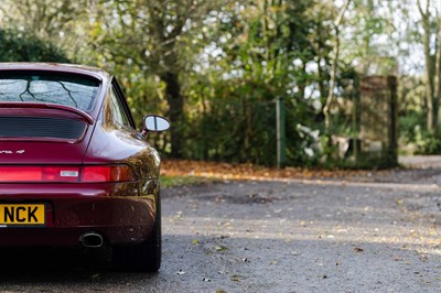 Lot 12 - 1996 Porsche 911 Carrera 4